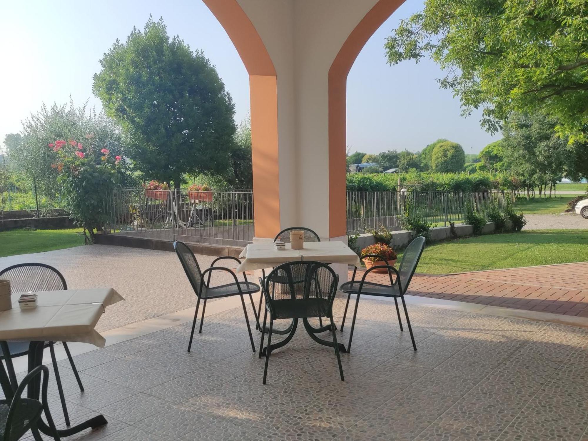 Agriturismo La Vigna Colà Eksteriør billede